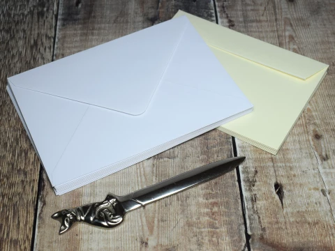 "Envelopes from Personalsied Stationery suppliers of luxurious personalised social stationery. Established 2003."