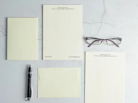 "Design and buy your personalised A5 Letterhead Wove from Personalsied Stationery. Suppliers of luxurious personalised social stationery since 2003."